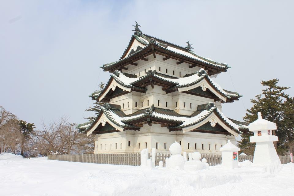 Things to do in Aomori：Hirosaki Castle and Hirosaki Park