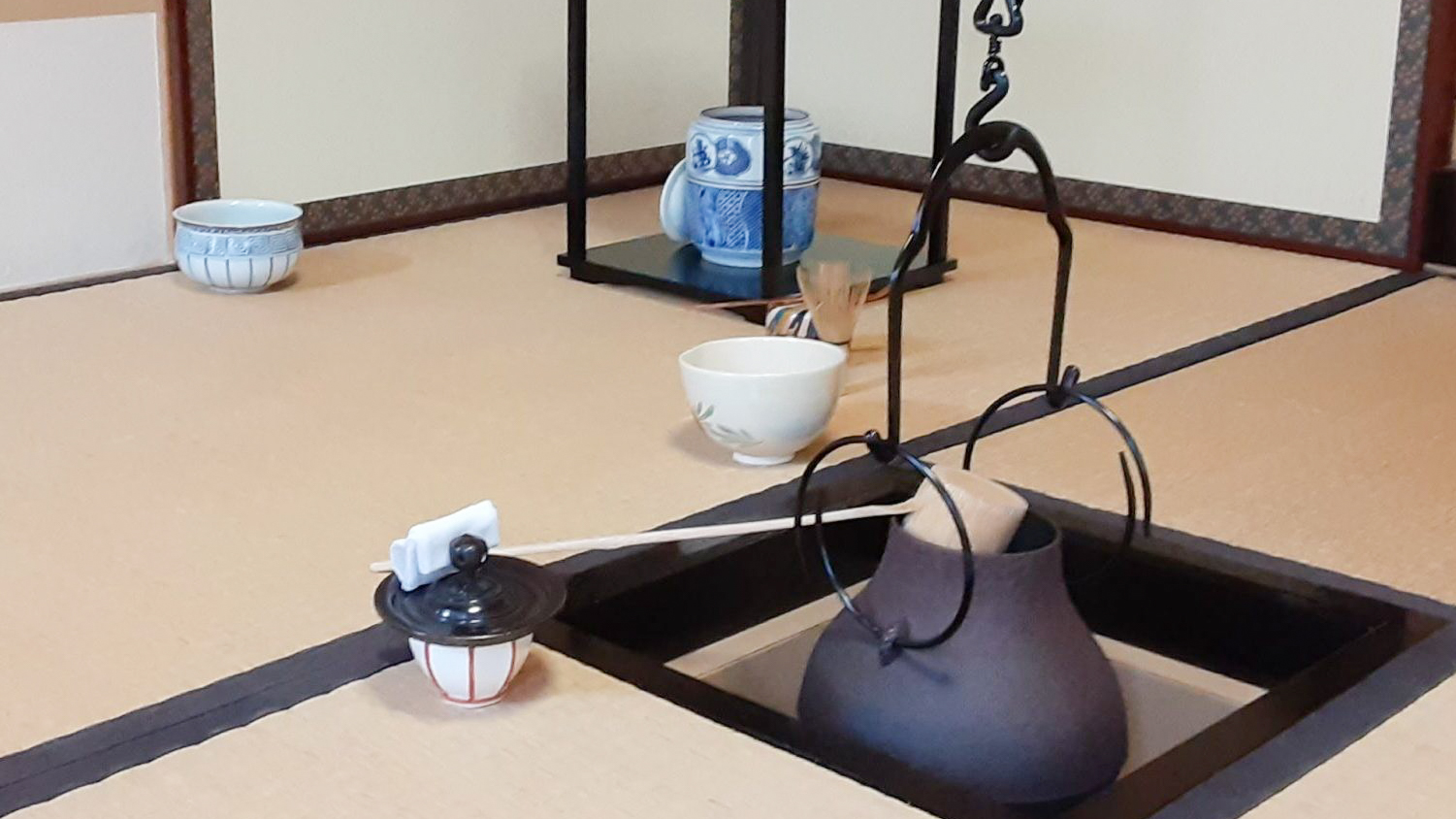 Kissa Koan, a place to learn the tea ceremony:Nara